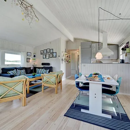 Raija - 400m From The Sea By Interhome Casa de Férias Tranekær