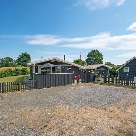 Dom wakacyjny Raija - 400m From The Sea By Interhome Tranekær